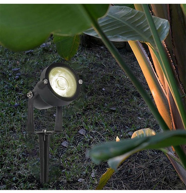 Applications of Low Voltage Landscape Flood Lights