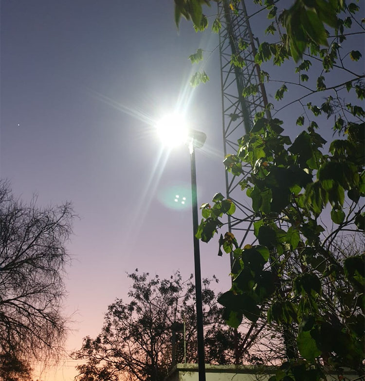 40W Flydragon Solar Street Light Project in Tanzania