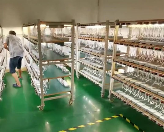 solar street light production line