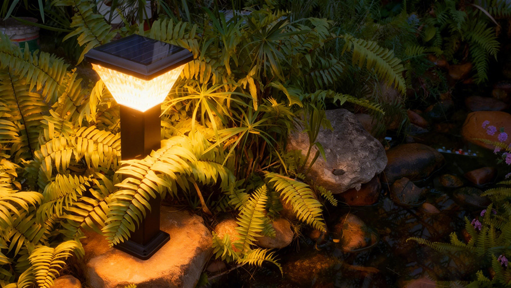applications of these solar post lamps